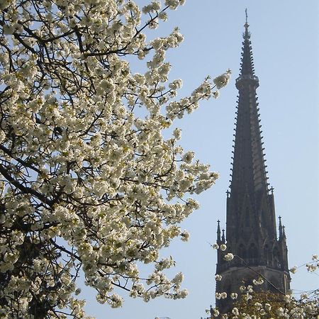 Dom Hotel Linz Bagian luar foto