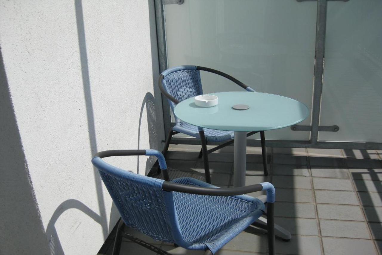 Dom Hotel Linz Bagian luar foto